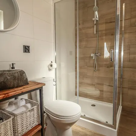 Jaskowe Wzgorze Domki Na Wynajem, Balia - Sauna, Szymbark Domek Nr 1 *